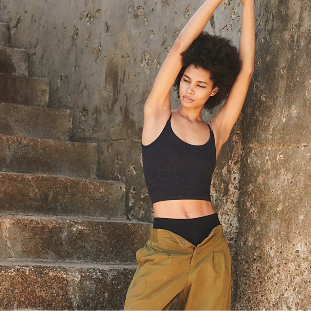Free People | Good Karma Ruched Crop NWOT | Black